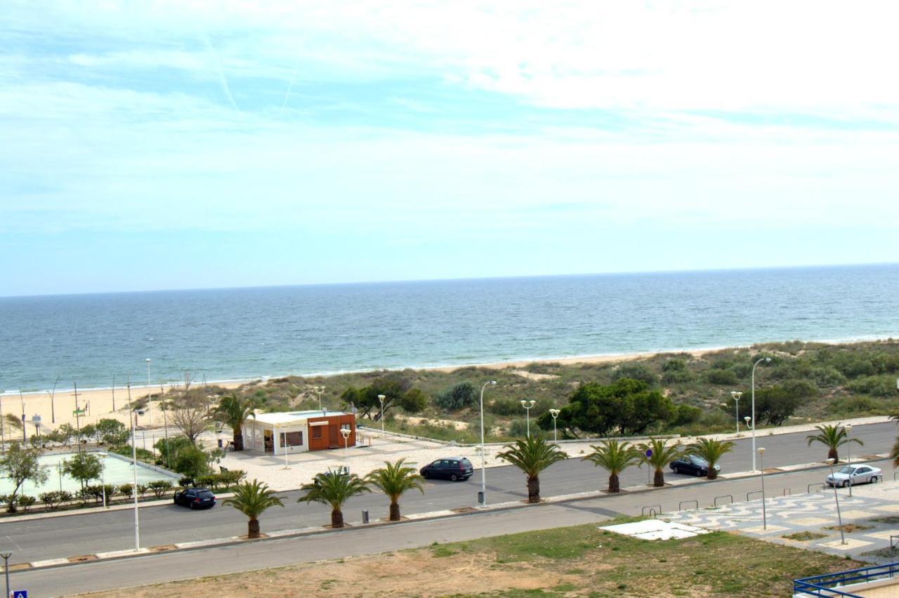 T1 Com Vista Mar Na Praia De Monte Gordo Buitenkant foto